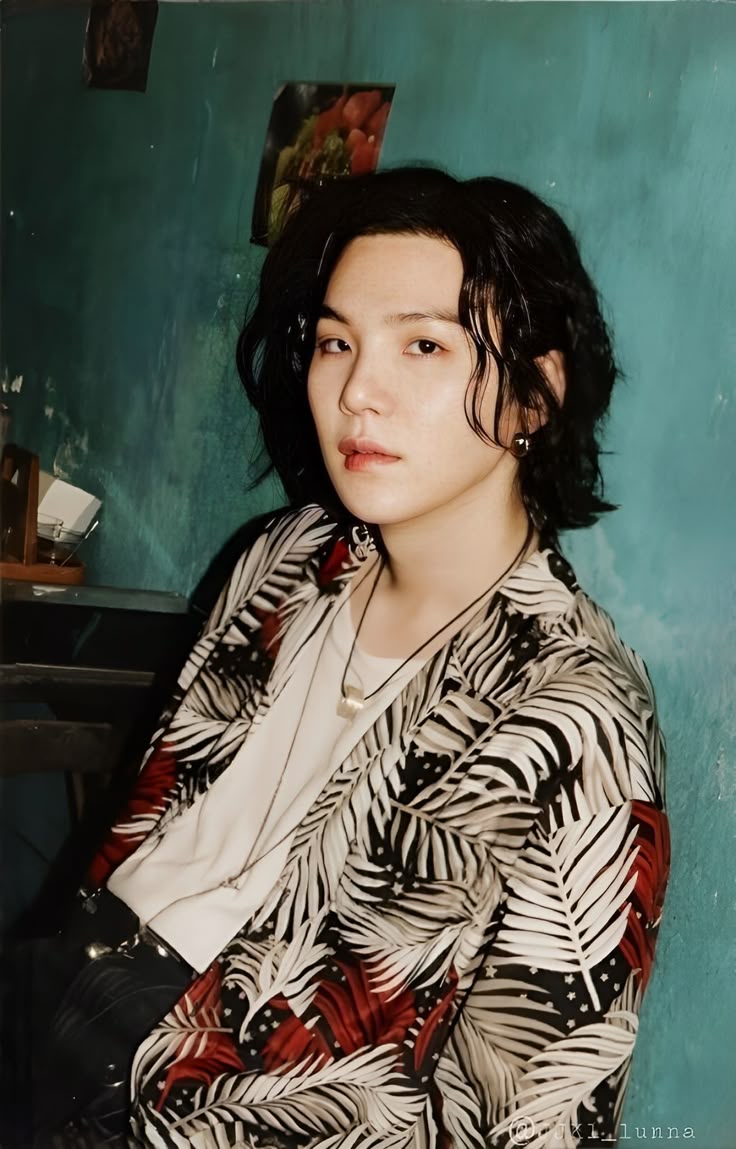 Suga - D-DAY Album