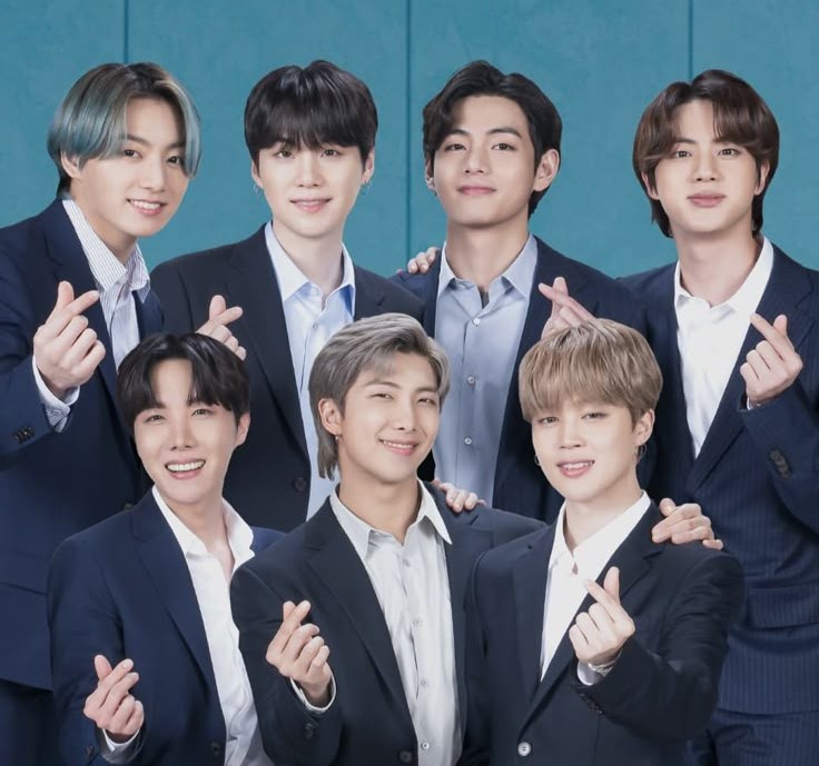 BTS OT7 Photo 2